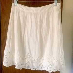 Old Navy cream 100% cotton skirt